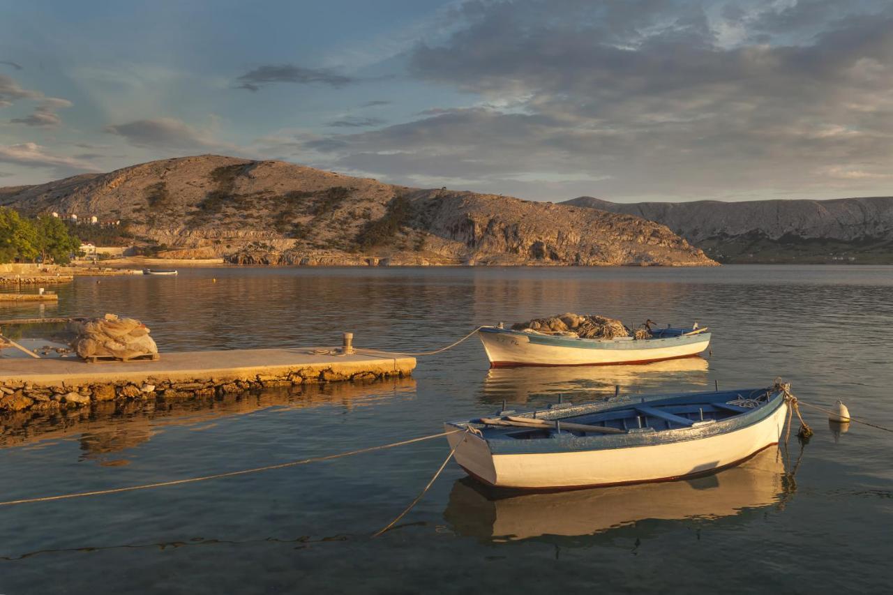 شقة Modern Oceanview ميتغنا المظهر الخارجي الصورة